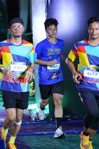 BIB: 4607, 4063, 4614
                            <button type="button" onclick="openModal(26222347)" class="btn btn-primary btn-sm float-right btn-popup" data-toggle="modal" data-target=".modal-high-quality">
                        <i class="fas fa-shopping-cart"></i> Add to Cart
                    </button>
                                            <button type="button" onclick="isThisMe(26222347, true)" class="btn btn-success btn-sm float-right btn-popup btn-isme hidden" data-toggle="tooltip" data-placement="bottom" title="นี่คือรูปของคุณใช่ไหม คลิกที่นี่เพื่อเอาเข้าอัลบั้ม">
                        <i class="fas fa-plus"></i> Add to album
                    </button>
                    <button type="button" onclick="isThisMe(26222347, false)" class="btn btn-warning btn-sm float-right btn-popup btn-isnotme hidden">
                        <i class="fas fa-ban"></i> Remove from album
                    </button>